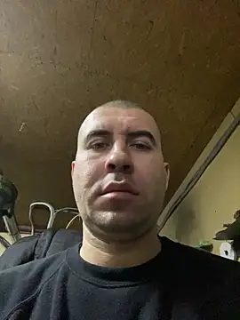 AronMode online show from December 17, 9:26 am