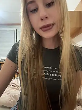 JudithCarly online show from February 9, 10:03 pm