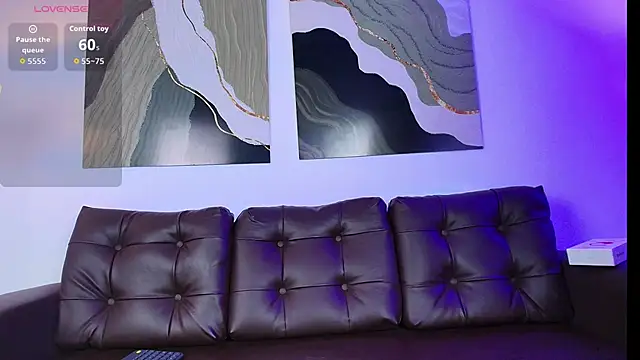 Nia Blum online show from October 23, 3:17 am