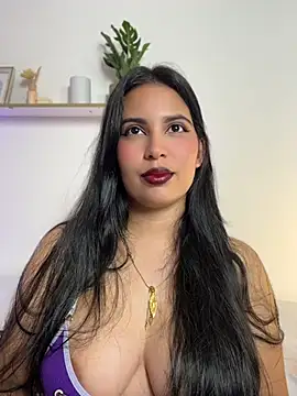shainadavis online show from July 26, 1:25 am