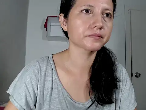 Renata Rivas online show from October 26, 5:24 am