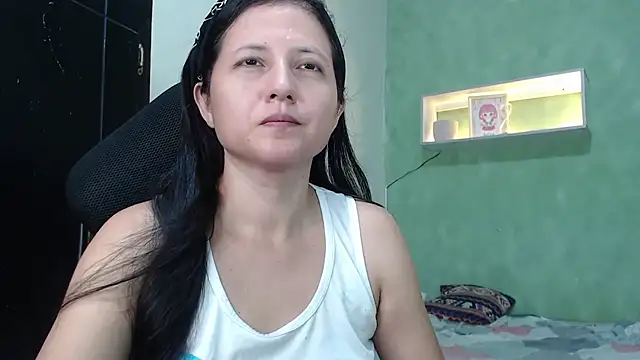 Snapshot of Renata_Rivas chatting on July 17, 4:19 am Renata Rivas online show from July 17, 4:19 am
