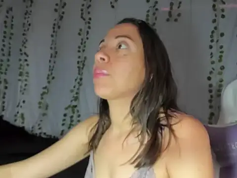 Perla Jonhson Rs online show from November 5, 1:44 pm