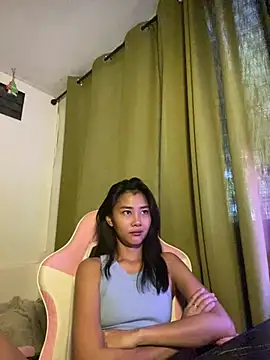 Snapshot of De_amore chatting on June 27, 2:16 am De amore online show from June 27, 2:16 am
