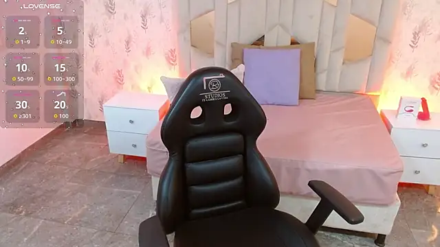 Snapshot of MARIANA_TAY1 chatting on October 20, 3:07 am MARIANA TAY1 online show from October 20, 3:07 am