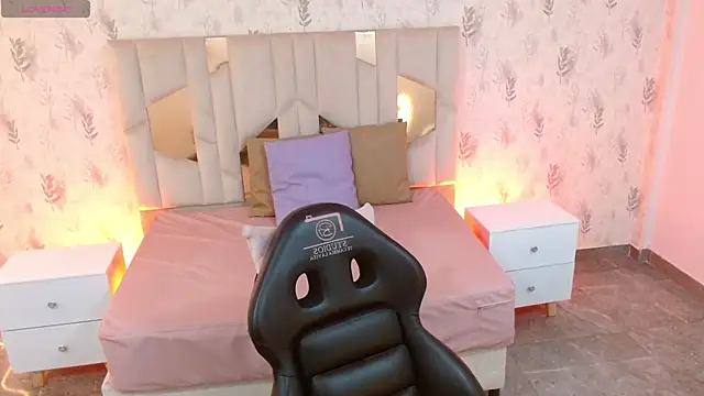 Snapshot of MARIANA_TAY1 chatting on October 26, 3:01 am MARIANA TAY1 online show from October 26, 3:01 am