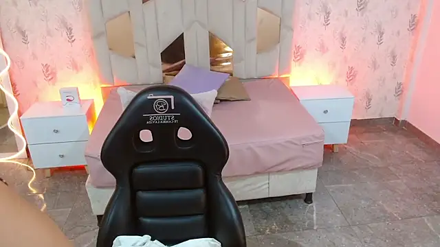 Snapshot of MARIANA_TAY1 chatting on October 28, 3:10 am MARIANA TAY1 online show from October 28, 3:10 am