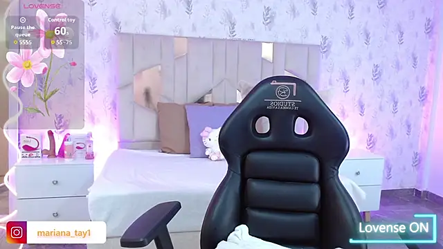 Snapshot of MARIANA_TAY1 chatting on November 26, 3:40 am MARIANA TAY1 online show from November 26, 3:40 am