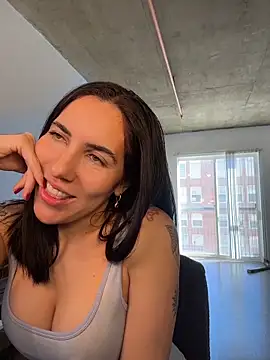 Lolathebaddie online show from February 23, 5:21 pm