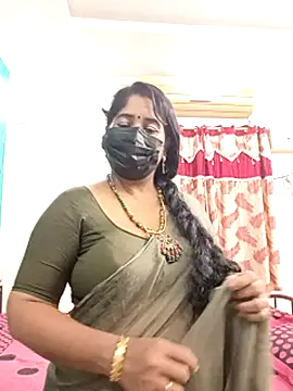 tamil-aunt online show from November 18, 5:17 pm