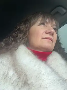 Butterfly8385 online show from February 10, 11:47 am