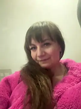 Butterfly8385 online show from March 10, 9:42 pm