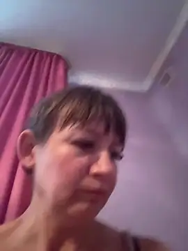 Snapshot of Butterfly8385 chatting on July 17, 7:15 am Butterfly8385 online show from July 17, 7:15 am