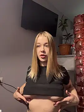 AngellnSilk online show from November 23, 9:09 am