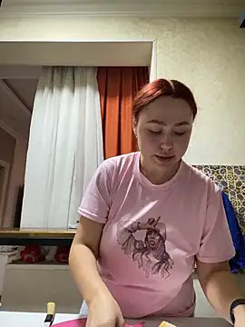 LolaMint  online show from December 20, 1:29 pm