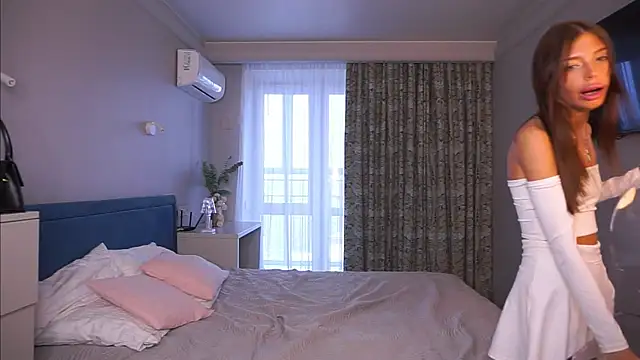 LoisKeedah online show from November 23, 7:19 am