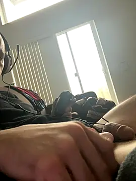 Pikachucums4u online show from November 25, 8:31 pm