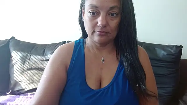 Snapshot of SexyThickStasia69 chatting on October 25, 3:40 pm SexyThickStasia69 online show from October 25, 3:40 pm