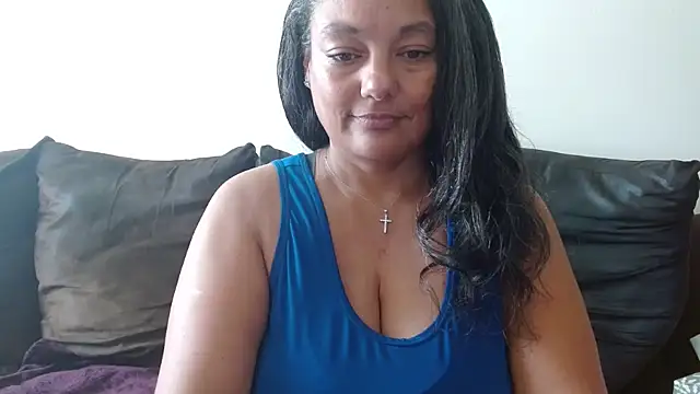 Snapshot of SexyThickStasia69 chatting on October 27, 5:06 pm SexyThickStasia69 online show from October 27, 5:06 pm