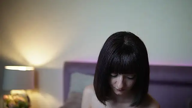 JoelleApril online show from July 8, 8:24 pm