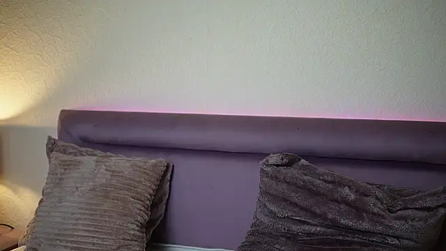 JoelleApril online show from July 10, 8:11 pm