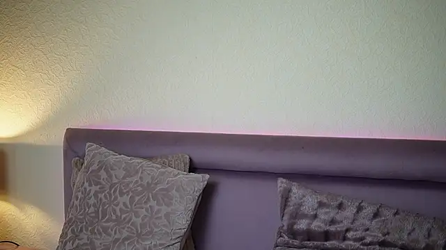 JoelleApril online show from July 14, 8:14 pm