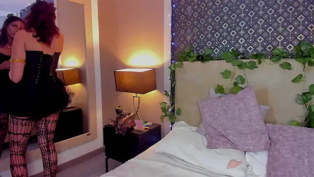 GabrielaBali online show from November 1, 1:18 am