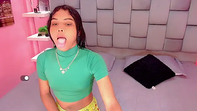 KIISHANNY online show from October 30, 9:15 pm