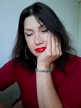 Ambika beauty online show from June 3, 2:33 pm