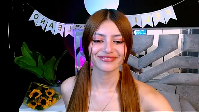 viky evanss online show from October 16, 7:48 pm