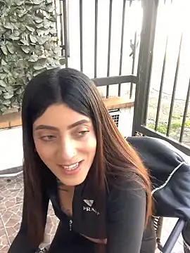 ElectraPink  online show from December 19, 12:45 pm