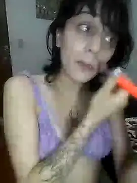 Snapshot of issa_bunny chatting on October 13, 2:33 am issa bunny online show from October 13, 2:33 am