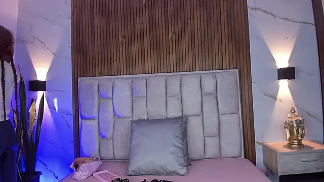 Sassha ferrer online show from March 17, 6:44 pm