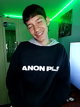 heyy noah11 online show from November 6, 12:55 am