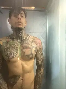 Molotov Explosive online show from November 4, 3:11 pm