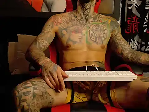 Molotov Explosive online show from November 11, 12:21 am