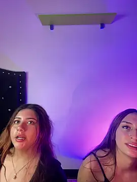 Leah moon1 online show from March 16, 5:44 am