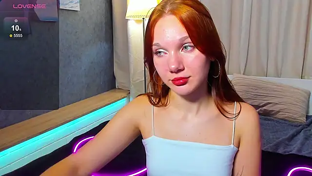 Snapshot of MargoViento chatting on November 15, 9:11 pm MargoViento online show from November 15, 9:11 pm