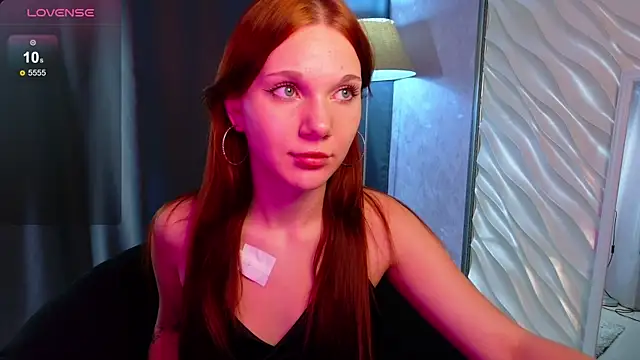 Snapshot of MargoViento chatting on November 19, 9:04 pm MargoViento online show from November 19, 9:04 pm