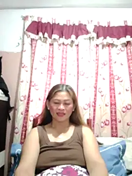 Snapshot of merr_ann123 chatting on June 8, 2:56 am merr ann123 online show from June 8, 2:56 am