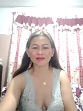 Snapshot of merr_ann123 chatting on June 15, 8:22 pm merr ann123 online show from June 15, 8:22 pm
