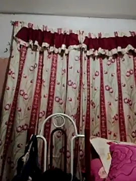 Snapshot of merr_ann123 chatting on June 16, 8:28 am merr ann123 online show from June 16, 8:28 am