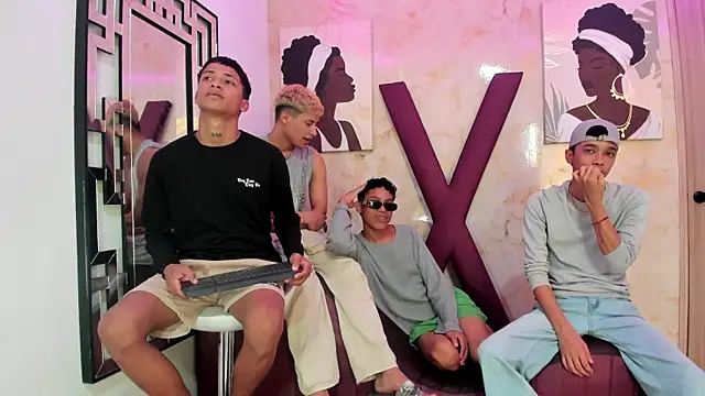 EMPIRE BOYS1 online show from January 8, 7:27 pm