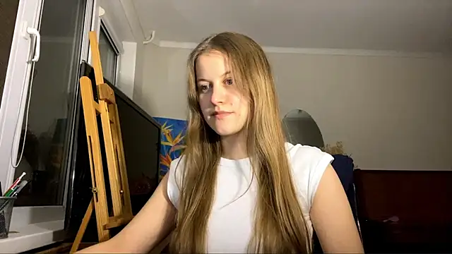 Snapshot of SeritaPicketta chatting on October 19, 3:56 pm SeritaPicketta online show from October 19, 3:56 pm