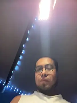 Snapshot of EDUHAT chatting on June 11, 3:48 am EDUHAT online show from June 11, 3:48 am