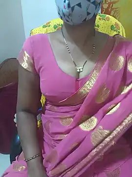 Snapshot of Best_Kannada_Couple chatting on April 10, 4:55 pm Best Kannada Couple online show from April 10, 4:55 pm