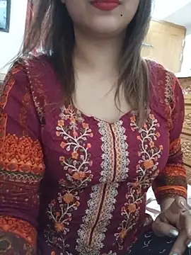 Snapshot of Tanha18 chatting on July 17, 6:24 pm Tanha18 online show from July 17, 6:24 pm