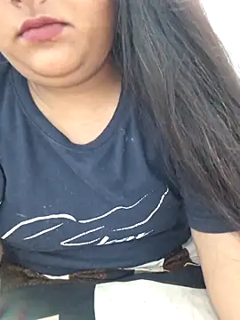 Saffroncutie online show from October 14, 11:27 pm