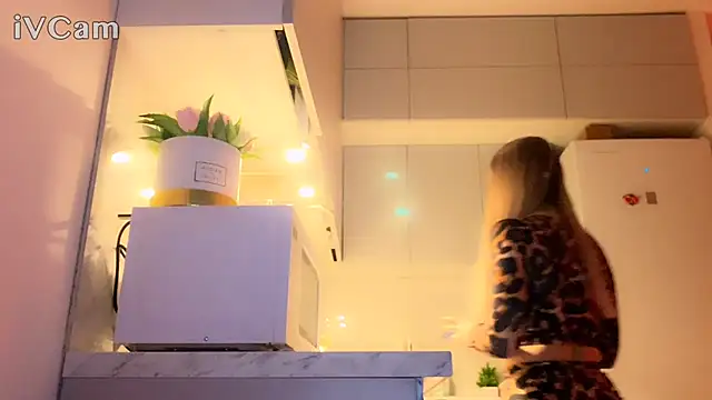 Snapshot of Biryanna chatting on February 27, 9:26 pm Biryanna online show from February 27, 9:26 pm