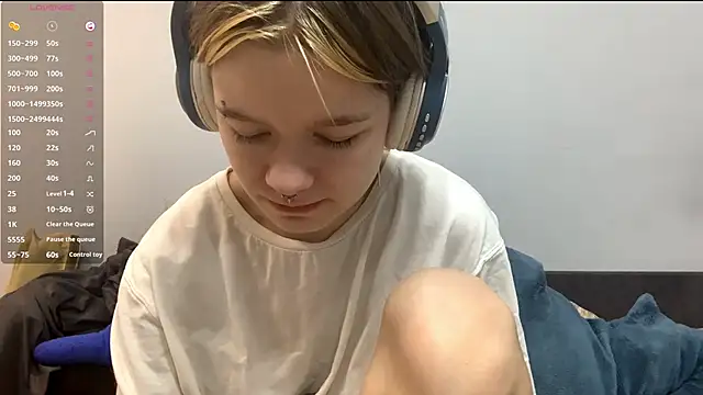 LorRebak online show from November 4, 10:25 am